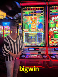 A Ascensão dos Esportes Eletrônicos: Um Novo Paradigma no Entretenimento